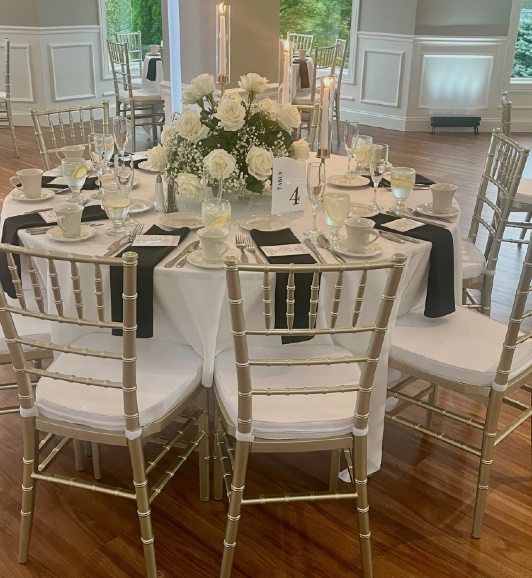 club dining room